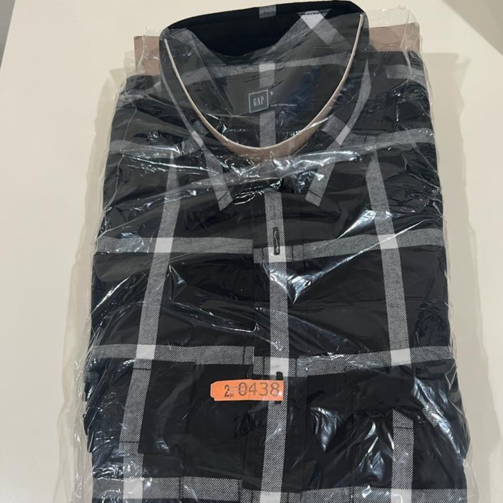 SLIM FIT BLACK WHITE STRIPE GAP OXFORD SHIRT SIZE S